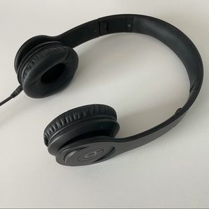 Beats by Dre Solo headphones